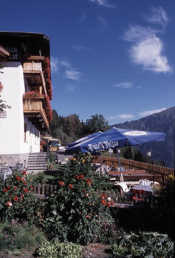 Pension Schoenblick Campo di Trens Luaran gambar